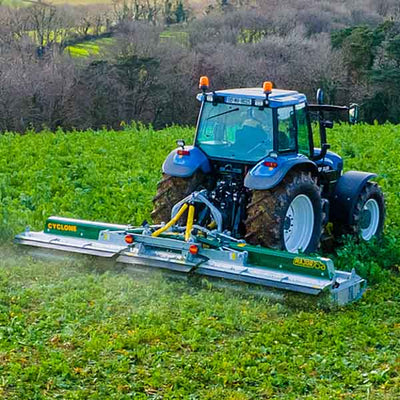 Major 20' 8" 9-rotor folding, Cat 2 hitch, 36 blades, 1000 rpm PTO, shear bolt, for 140-190 hp