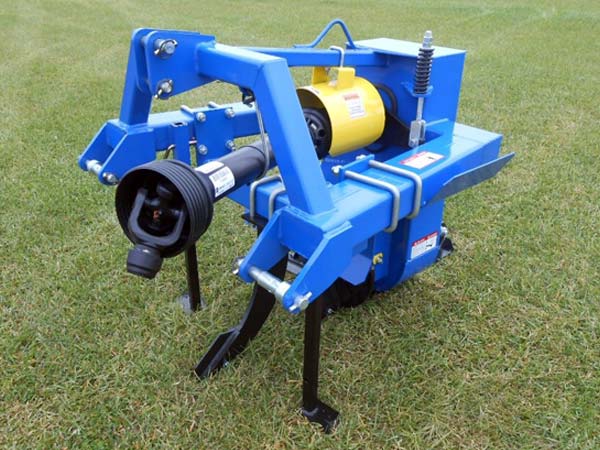 Remlinger Right offset ditcher, offset 34" to the right, 540 PTO